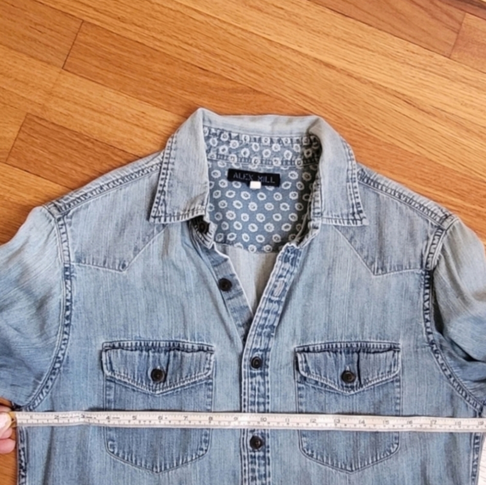 Alex Mill Denim Button-Front Western Shirt in Medium Blue - Picture 7 of 7